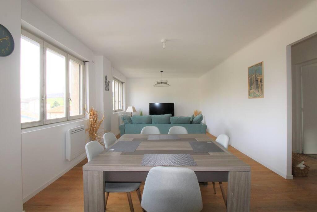 Joli Appartement Au Calme Lay-Saint-Christophe Экстерьер фото